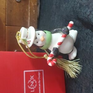 NIB Lenox Penguin Ornament! JO